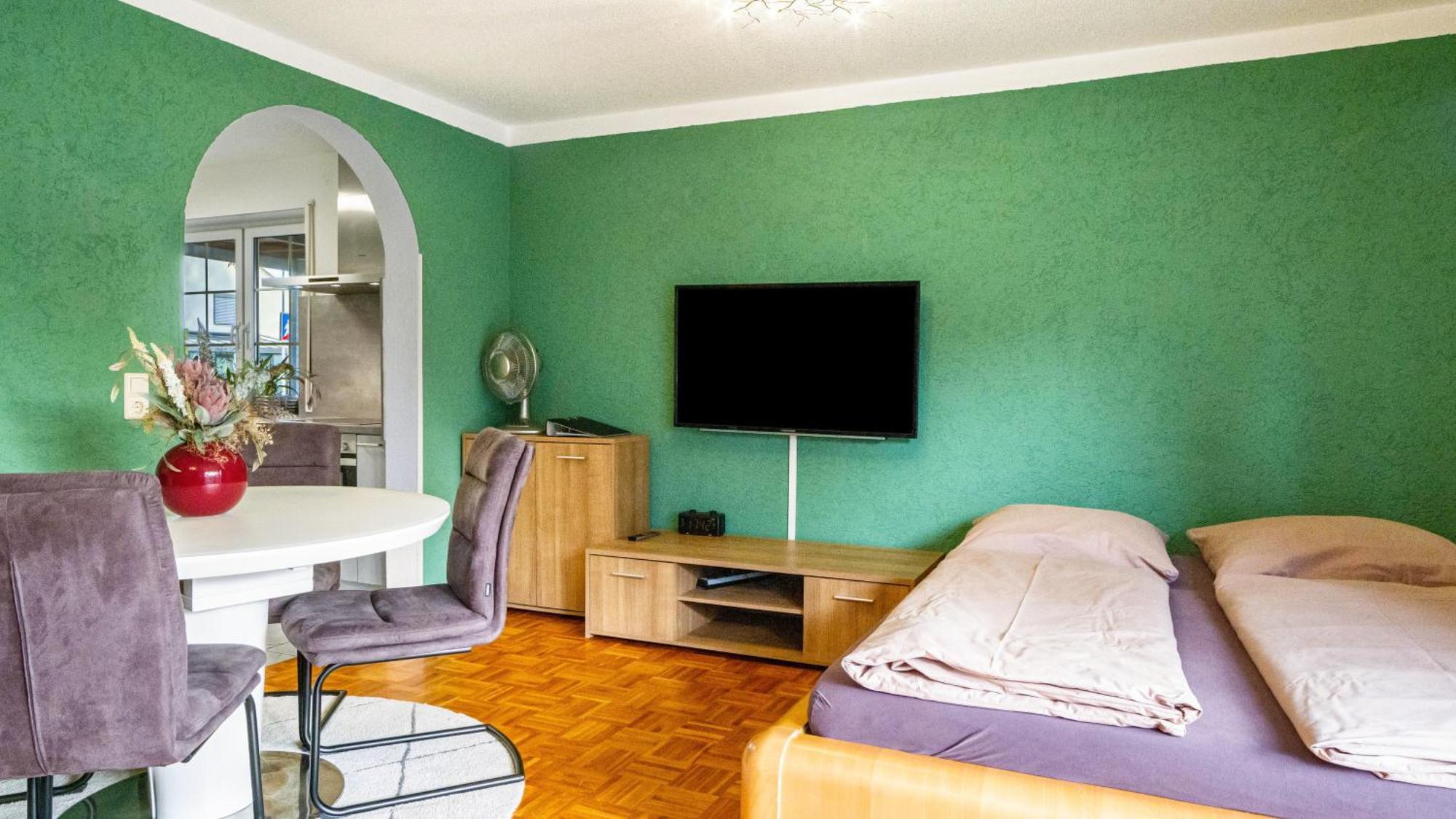 Ferienwohnung Arenda Munzingen Екстериор снимка